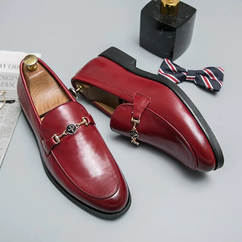 Step Up in Style with Men’s Classic Metal Chain Loafers