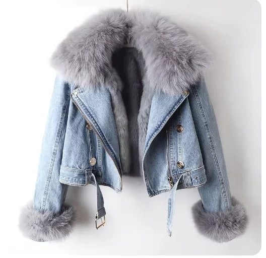 Denim Coat with Removable Faux Fur Liner – The Perfect Blend of Style & Warmth