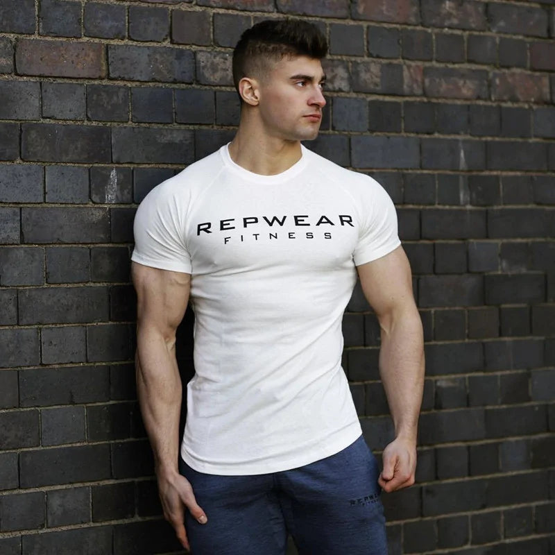 Upgrade Your Wardrobe with Versatile Men’s Short Sleeve T-Shirts