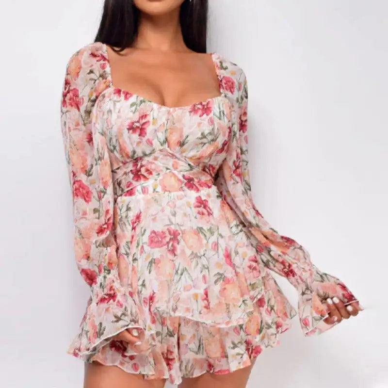 Long-Sleeve Square Collar Floral Romper: Effortless Chic for Any Occasion